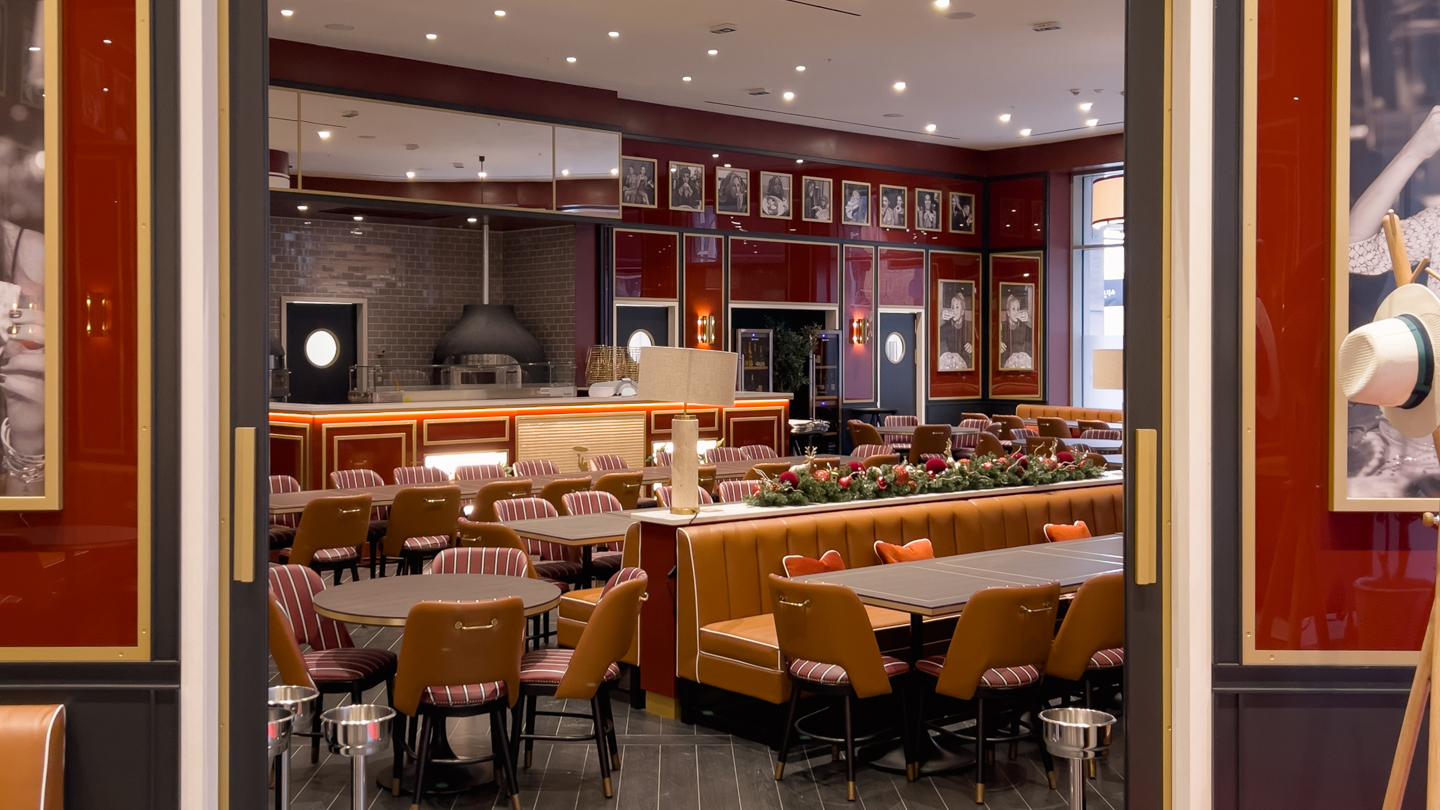 Crazy Pizza, T.C. Galerija, Beograd